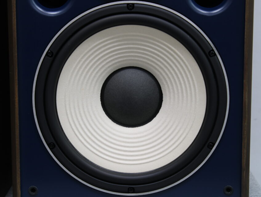 JBL 4307 (ペア) ブックシェルフスピーカー | [公式] オーディオ